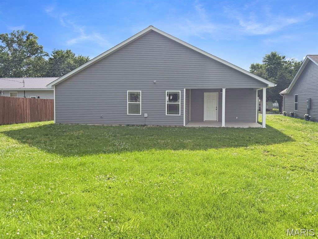 309 S Main Cross Street Property Photo 44