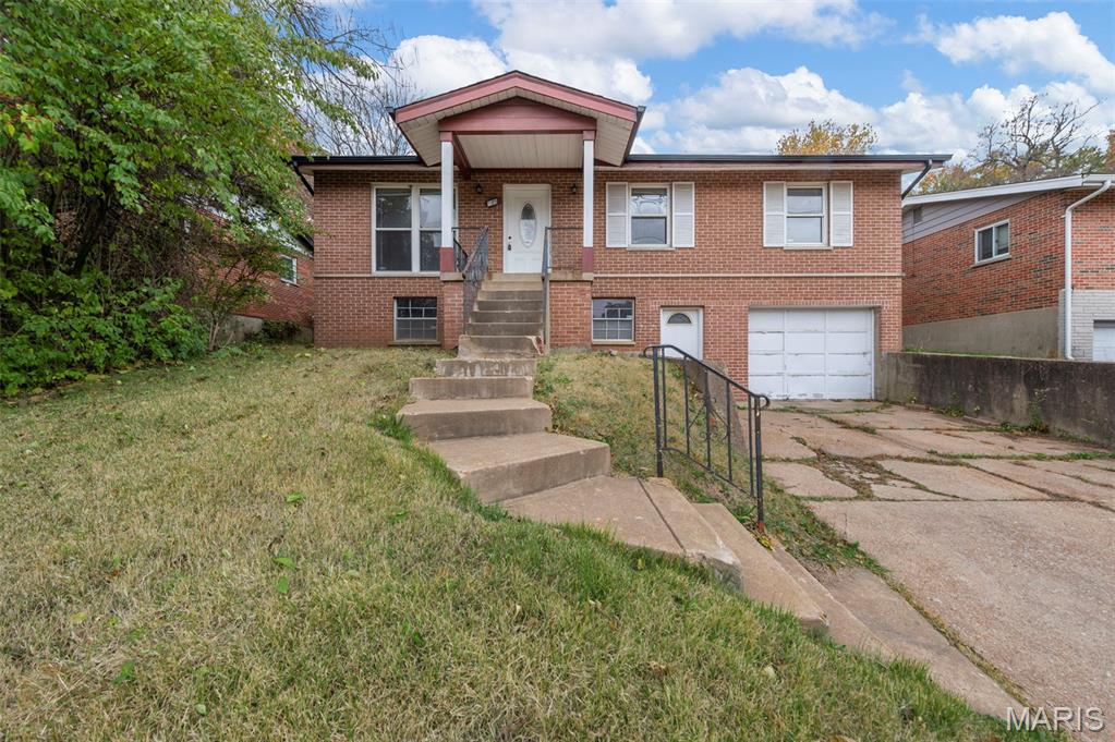 146 Evans Avenue Property Photo 1
