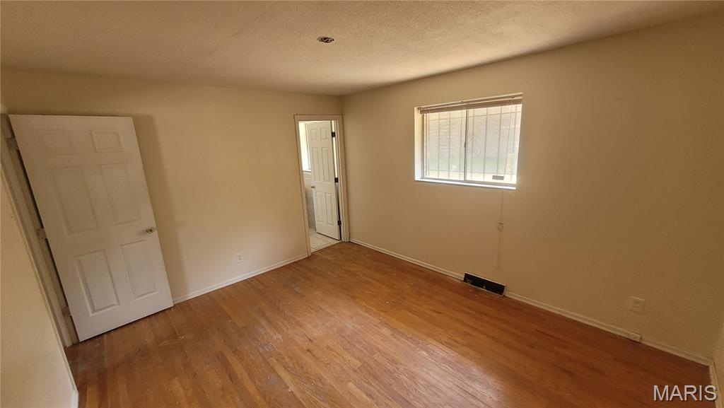 146 Evans Avenue Property Photo 9