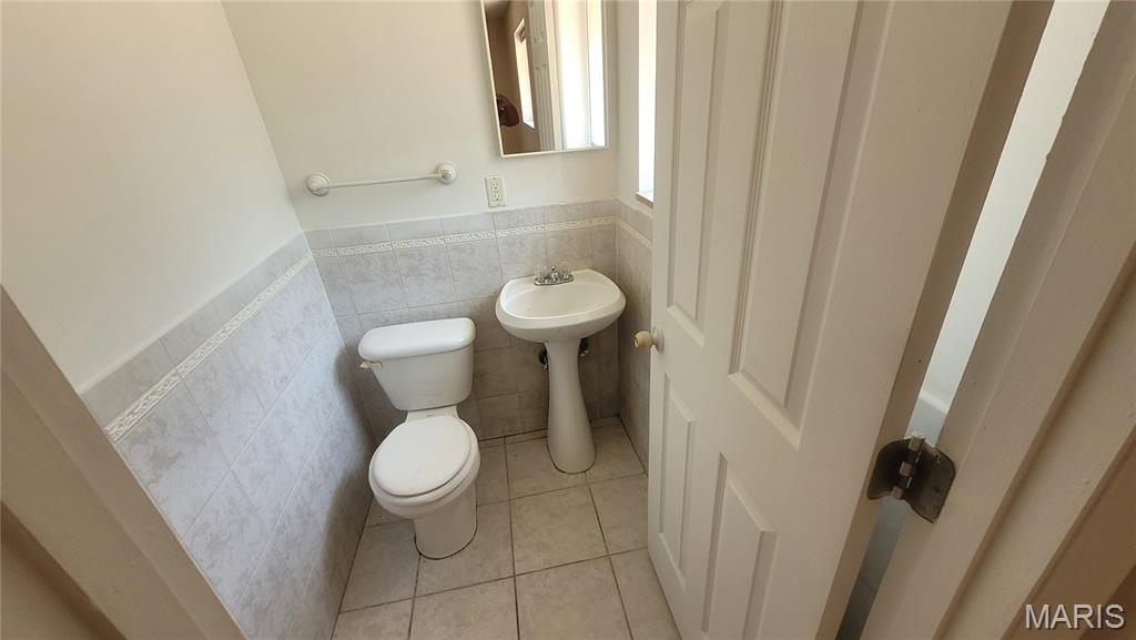146 Evans Avenue Property Photo 11