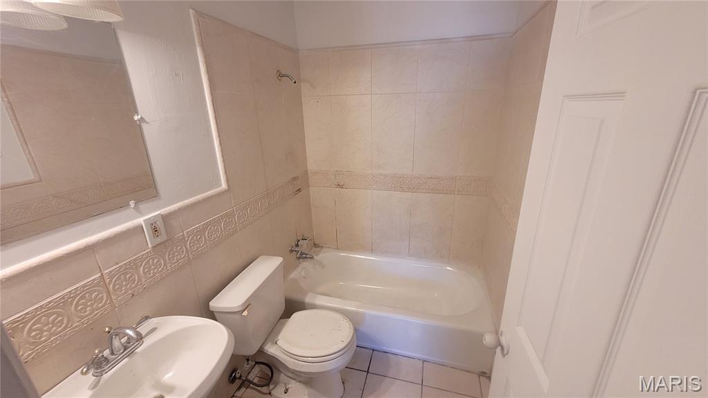 146 Evans Avenue Property Photo 14