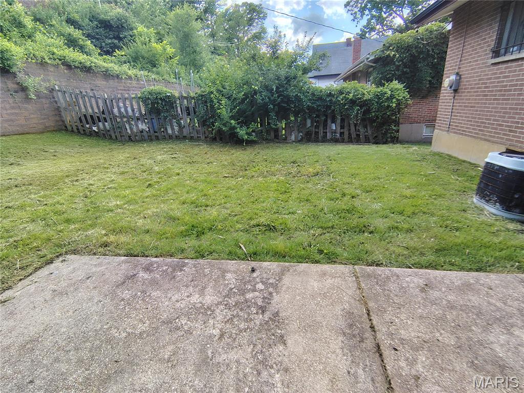 146 Evans Avenue Property Photo 26
