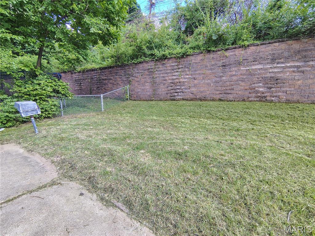 146 Evans Avenue Property Photo 28