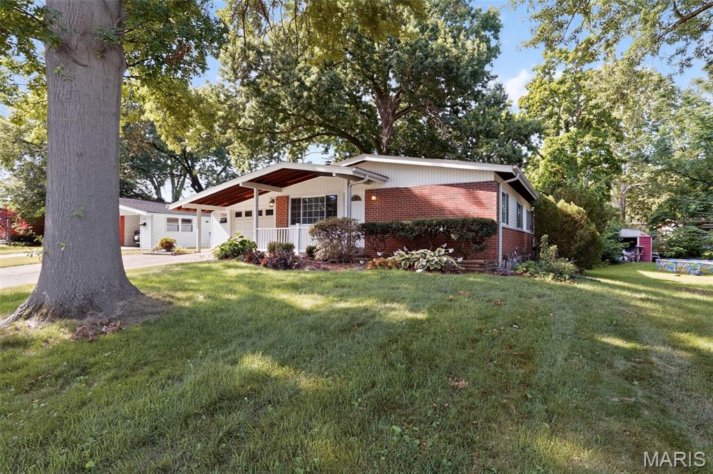 2560 Suffolk Place