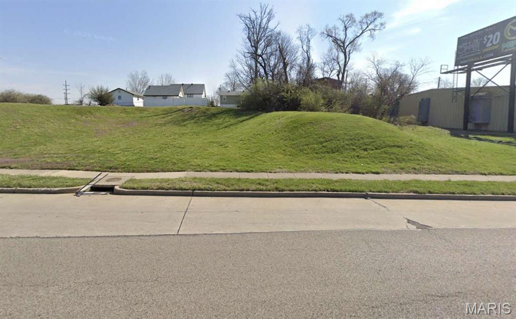 5948 Madison Avenue Property Photo 2