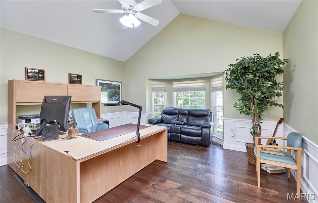 1384 Mallet Hill Property Photo 10