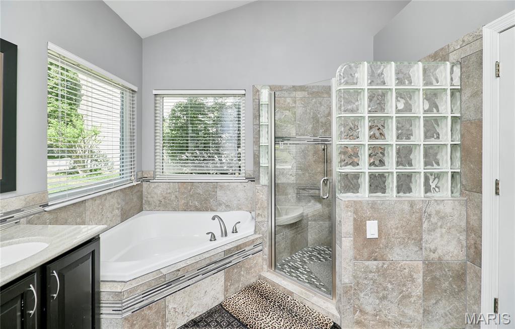 1384 Mallet Hill Property Photo 32