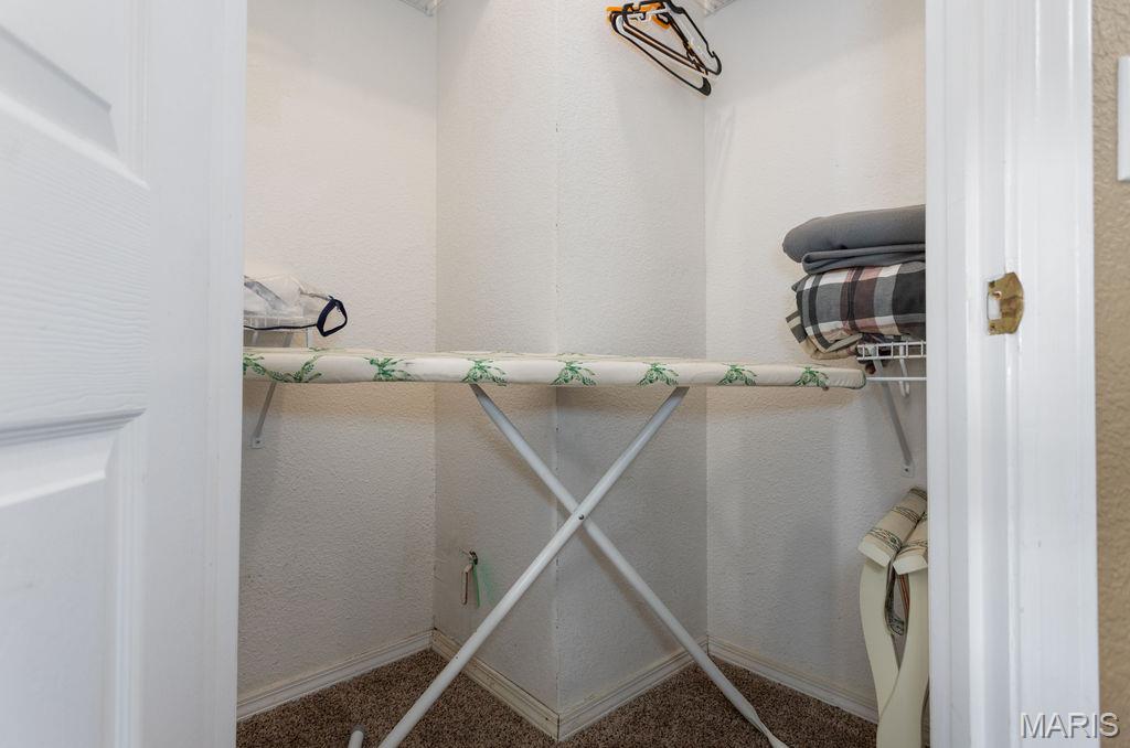 700 Emerald Pointe Dr 101 Property Photo 25