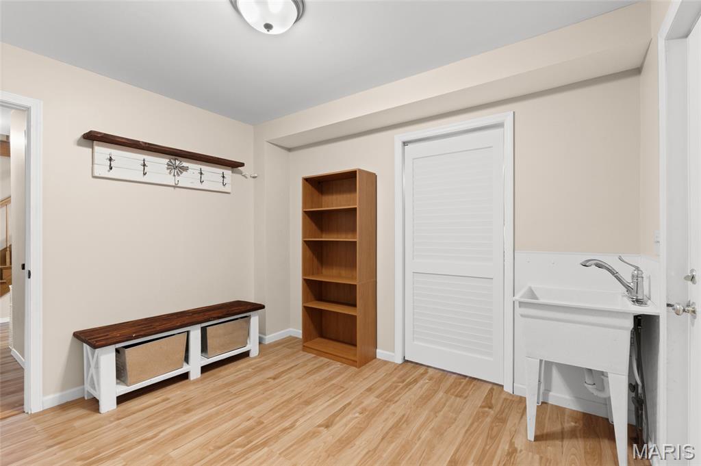 2404 Stoney Brook Drive Property Photo 25