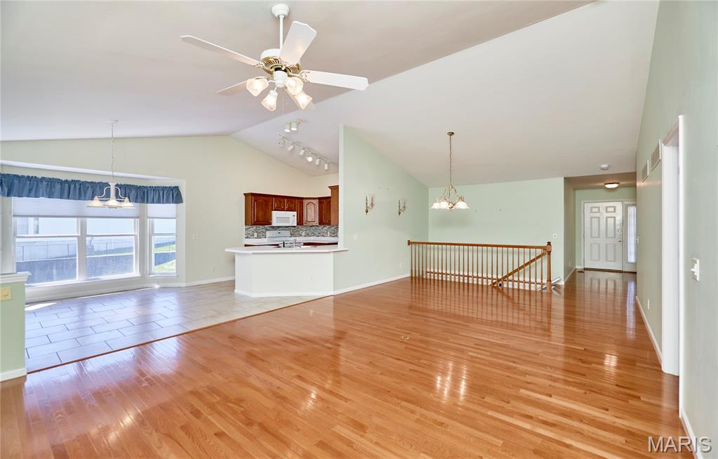 122 Westgate Drive Property Photo 8