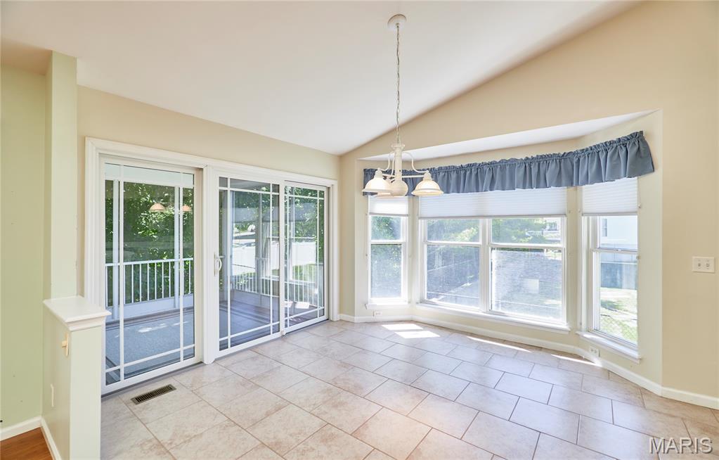 122 Westgate Drive Property Photo 11