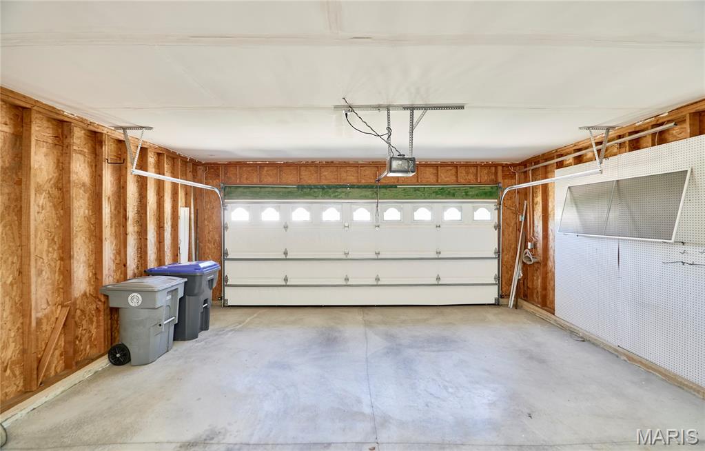 122 Westgate Drive Property Photo 18