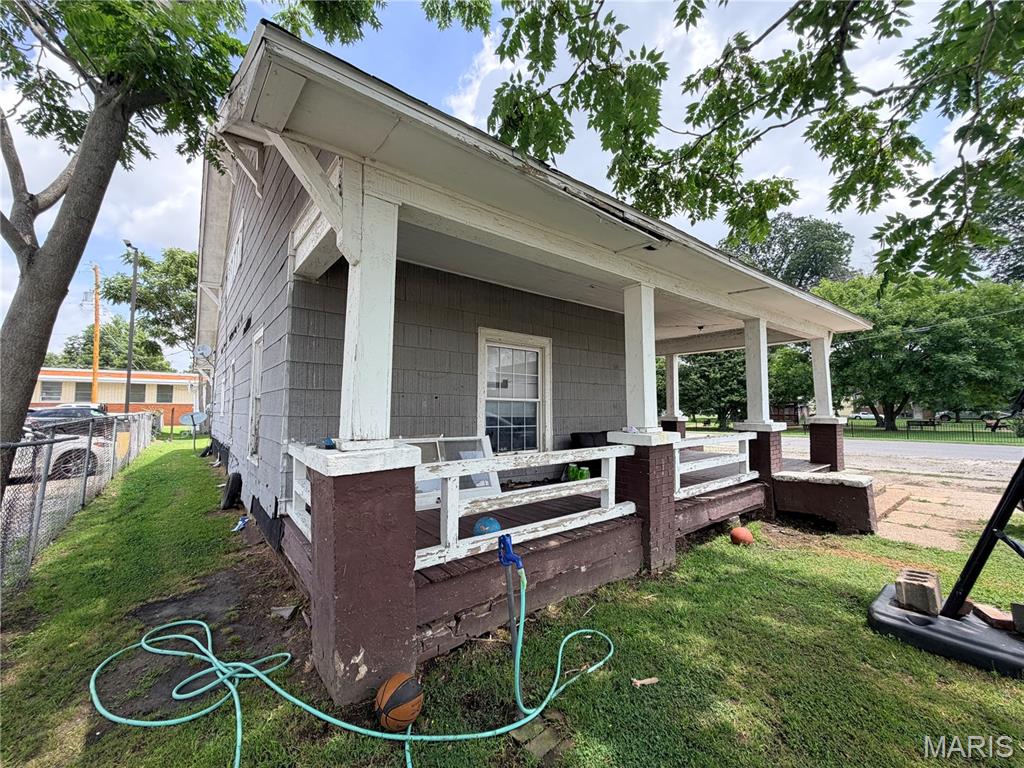 301/303 King Avenue Property Photo 8