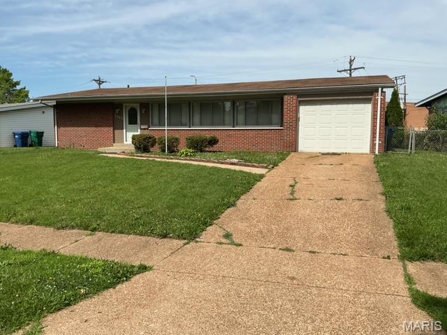 1665 Turf Lane Property Photo 1