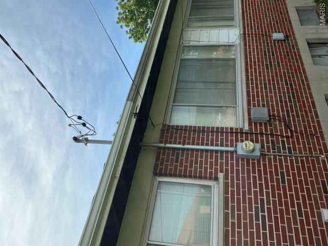 1665 Turf Lane Property Photo 10