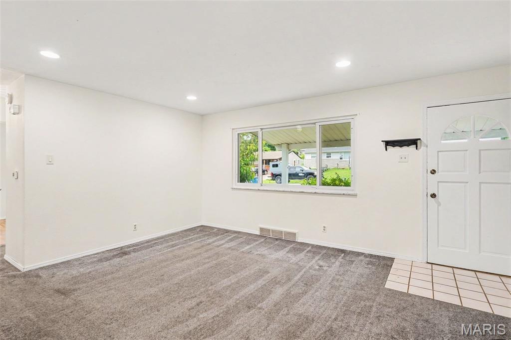 7800 Benmore Street Property Photo 4