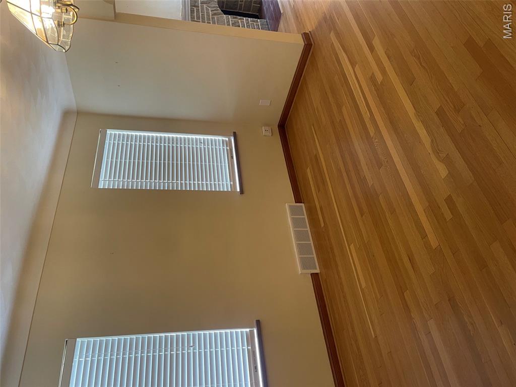 6258 Nottingham Avenue 2w Property Photo 8