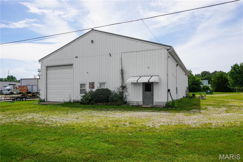 11227 Twitty Drive Property Photo 1