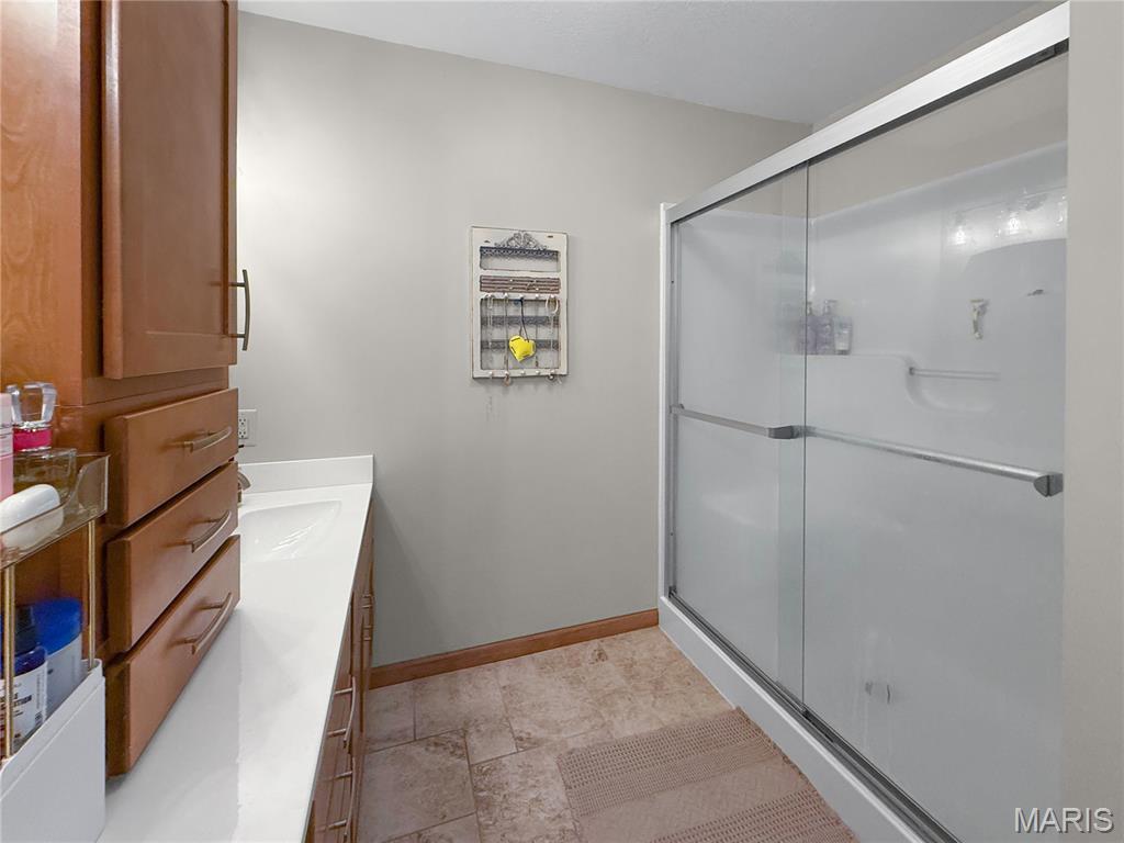 5687 Clear Creek Rd Property Photo 16