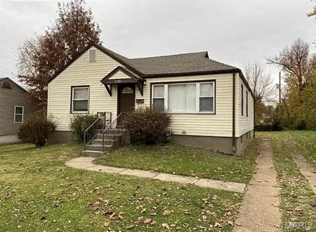 6010 Napier Drive Property Photo 1