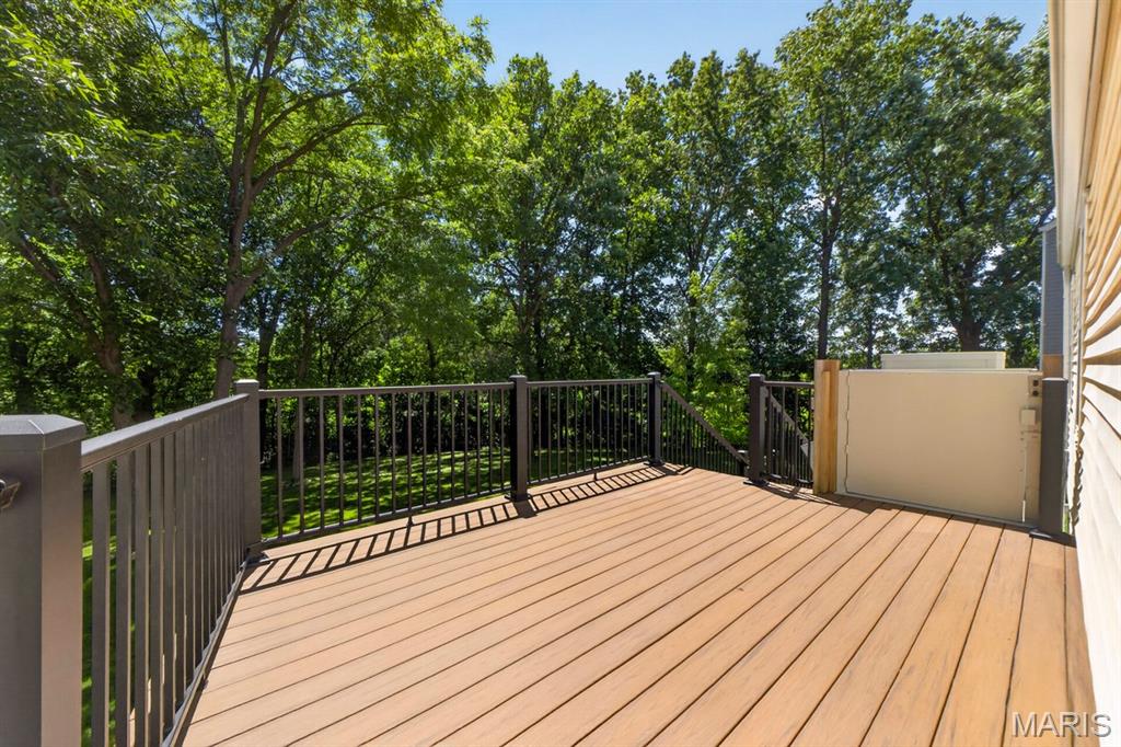 229 Coachman Way Property Photo 30