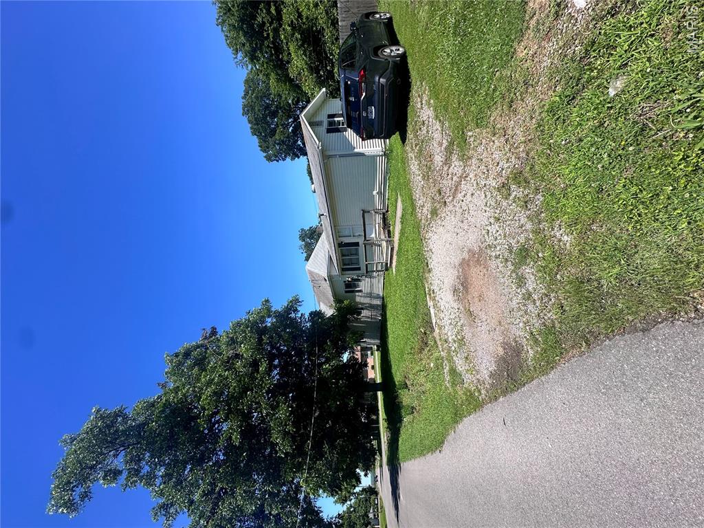 134 Cook Avenue Property Photo 3