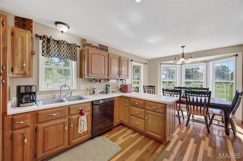 15161 Edison Road Property Photo 12