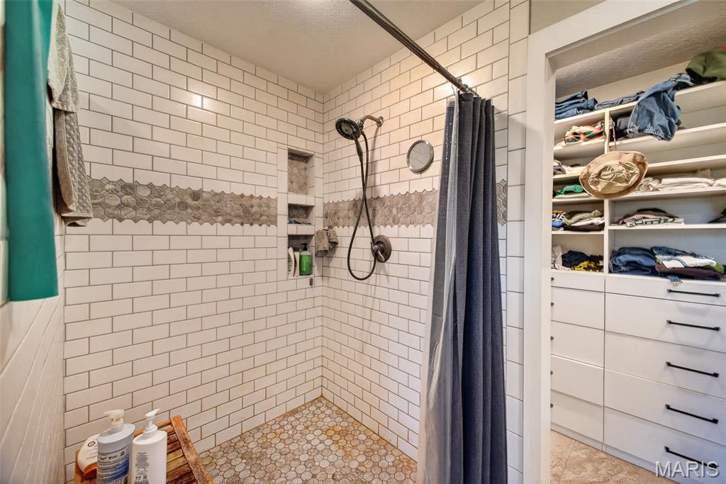 15161 Edison Road Property Photo 24