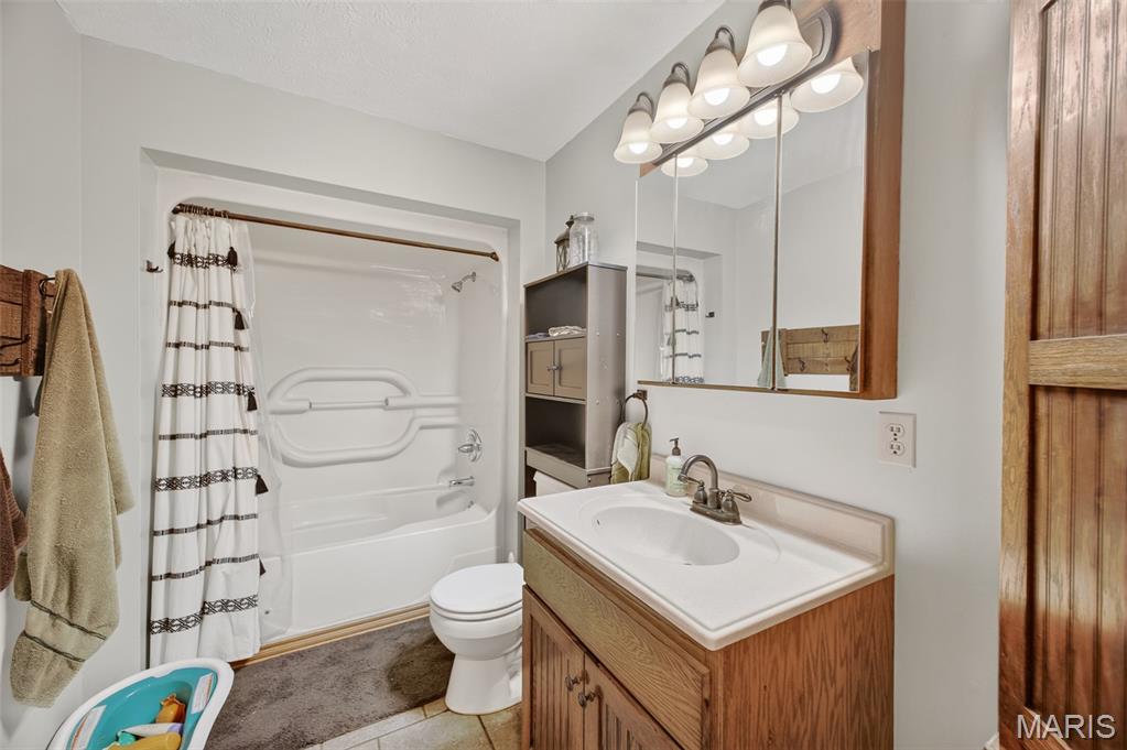15161 Edison Road Property Photo 29