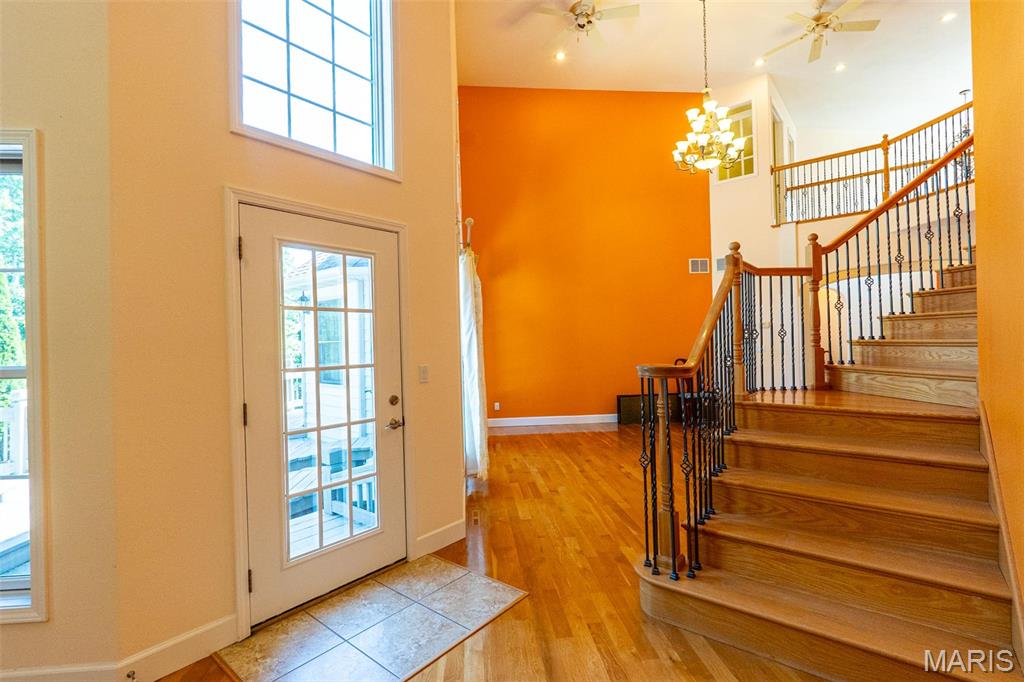 1025 Cobblestone Drive Property Photo 8