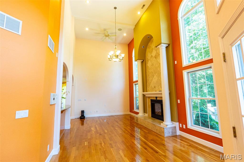 1025 Cobblestone Drive Property Photo 10