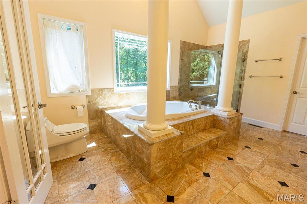 1025 Cobblestone Drive Property Photo 38