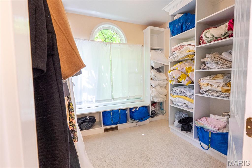 1025 Cobblestone Drive Property Photo 42