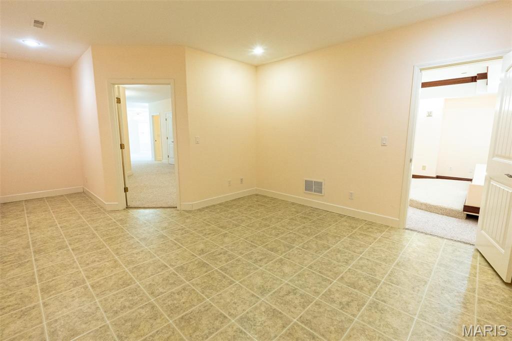1025 Cobblestone Drive Property Photo 67