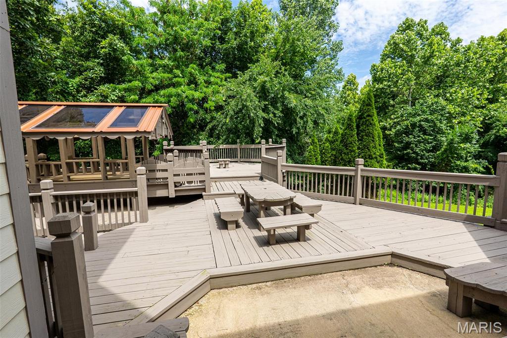 1025 Cobblestone Drive Property Photo 91