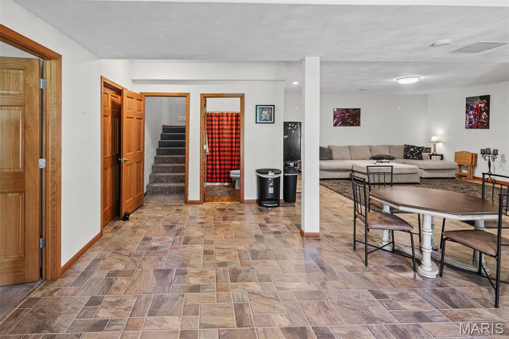 428 Marbleton Circle Property Photo 39