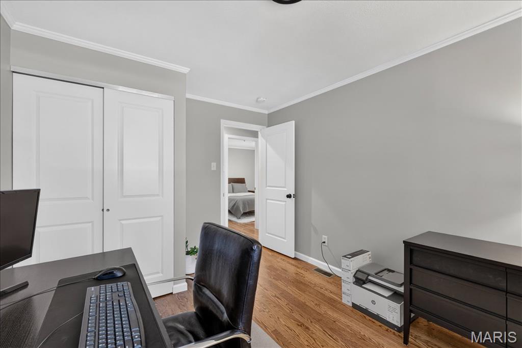 569 Saint Joseph Street Property Photo 17