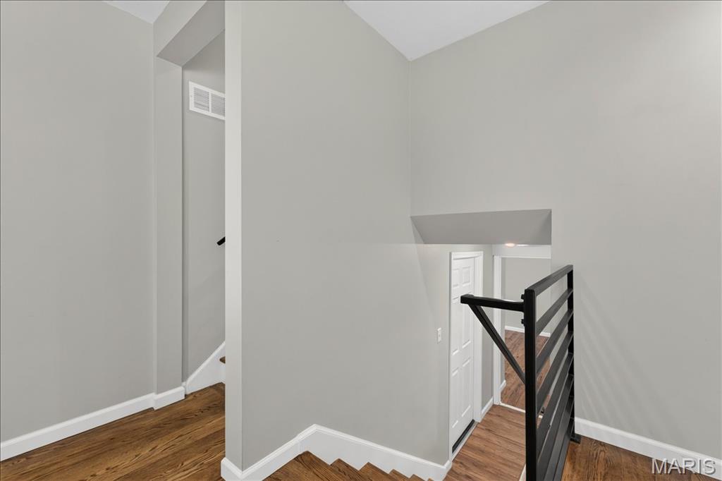 569 Saint Joseph Street Property Photo 23