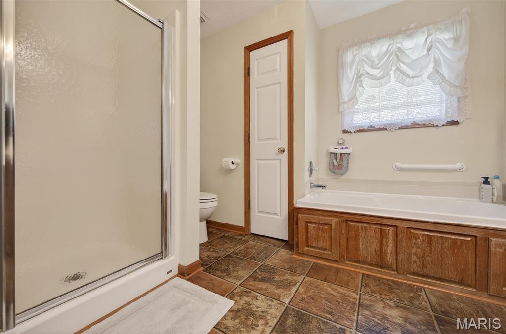 413 Lasalle Street Property Photo 29