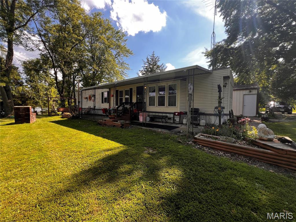 8360 Club Lane