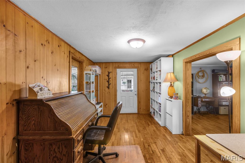 701 N Farmington Road Property Photo 23
