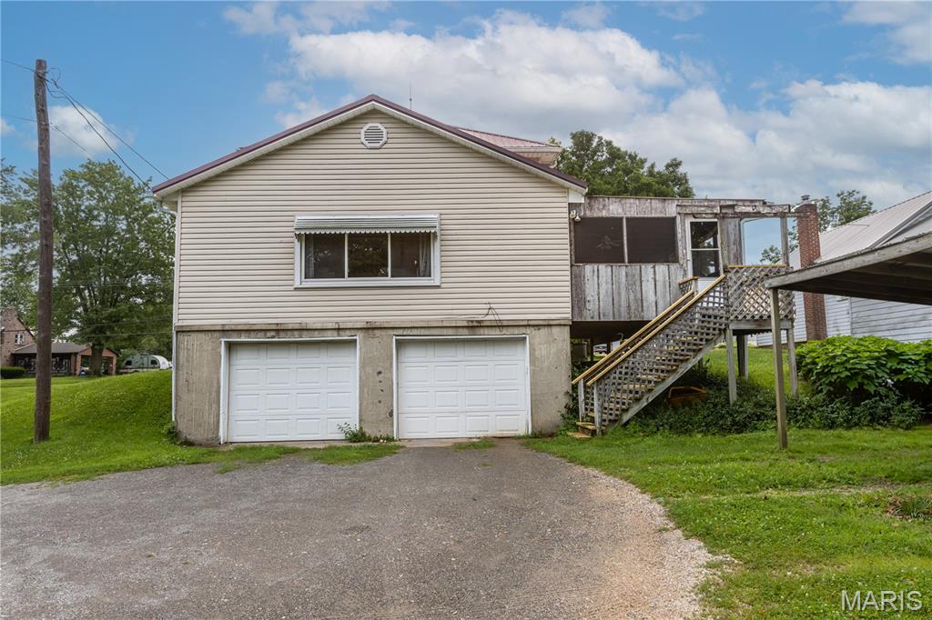 701 N Farmington Road Property Photo 41