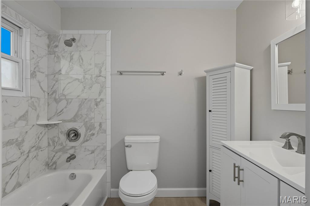 912 Burgos Street Property Photo 12