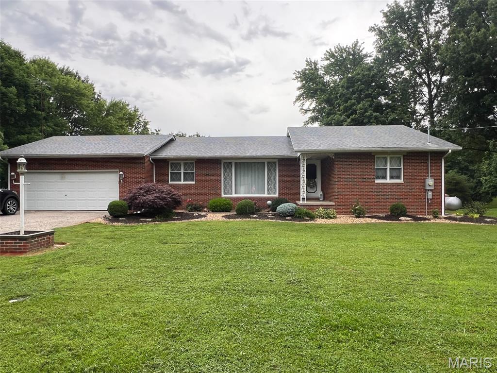 10788 Oak Street Property Photo 2