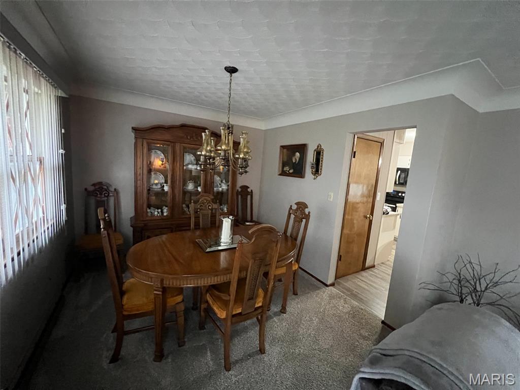 10788 Oak Street Property Photo 6