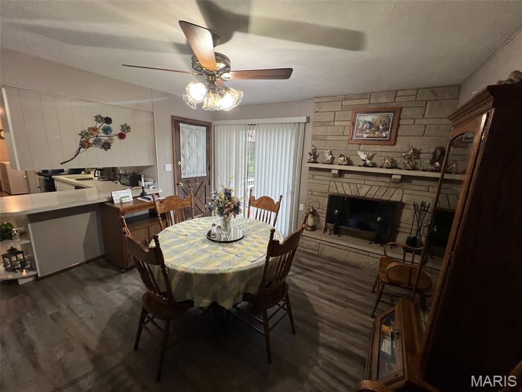 10788 Oak Street Property Photo 8