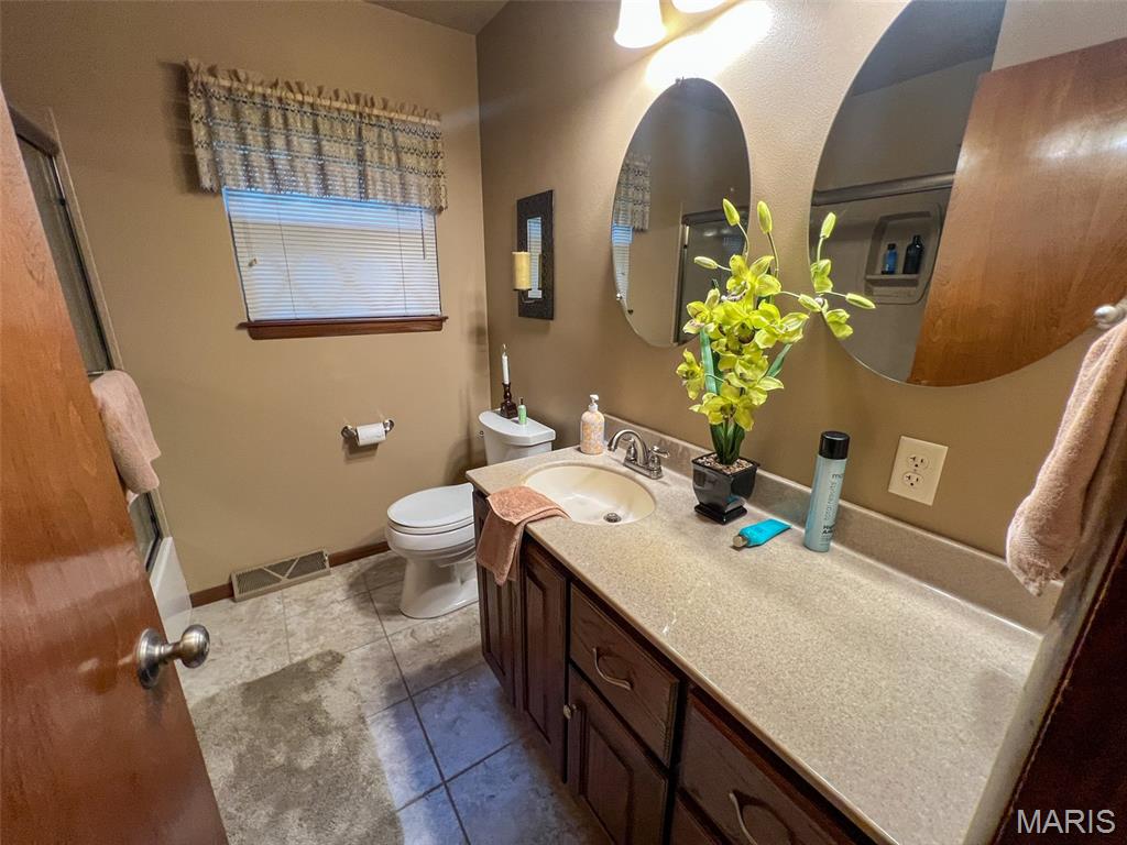 10788 Oak Street Property Photo 18