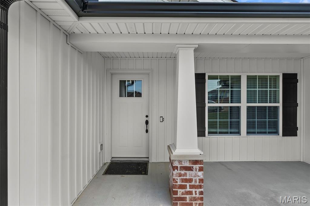 2502 Oak Street Property Photo 3