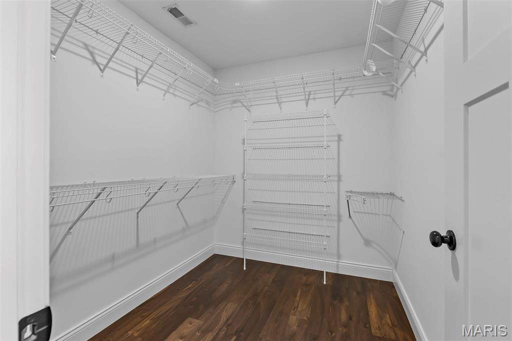 2502 Oak Street Property Photo 20