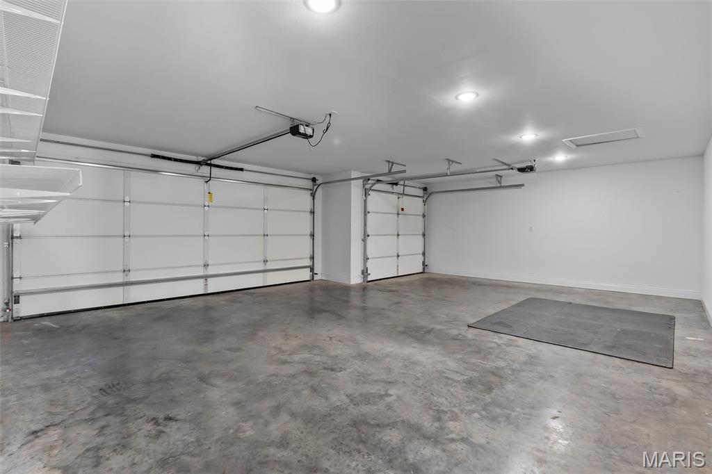 2502 Oak Street Property Photo 24